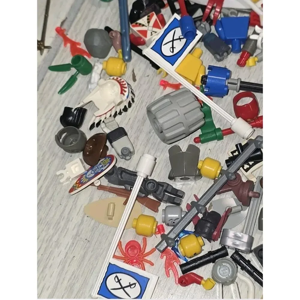 VTG LEGO Mini Figs & Accessories Ninjago Star Wars Harry Potter Western Lot